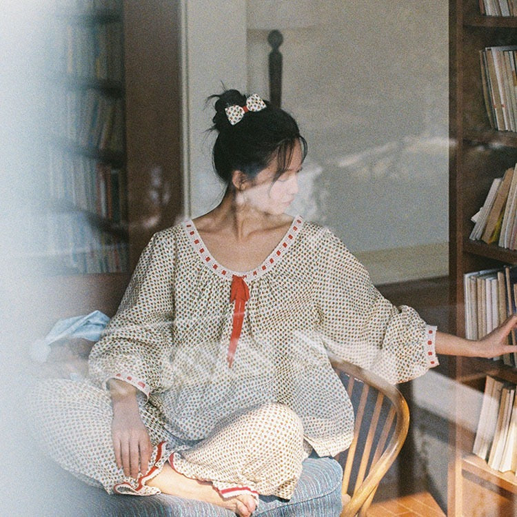 Vintage Floral Long Sleeve Pajama Set